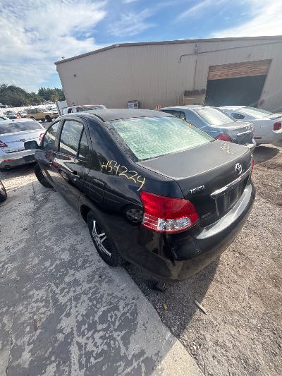 2009 Toyota Yaris Location - Imports - Row 8 - Stock # H54224