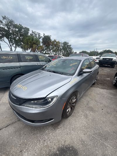 2015 Chrysler 200 Location - Chrysler - Row 41 - Stock # H54250