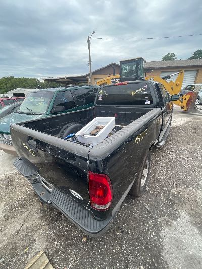 2003 Ford F-150 Location - Large Trucks & Vans - Row 35 - Stock # H54242
