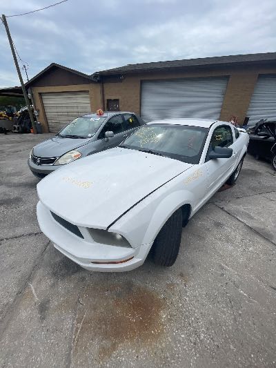 2006 Ford Mustang Location - Ford - Row 37 - Stock # H54288