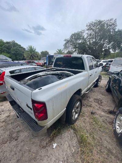 2007 Dodge Ram 1500 Location - Large Trucks & Vans - Row 49 - Stock # H54216