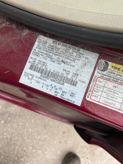 2006 Ford Fusion Location - Ford - Row 37 - Stock # H54277