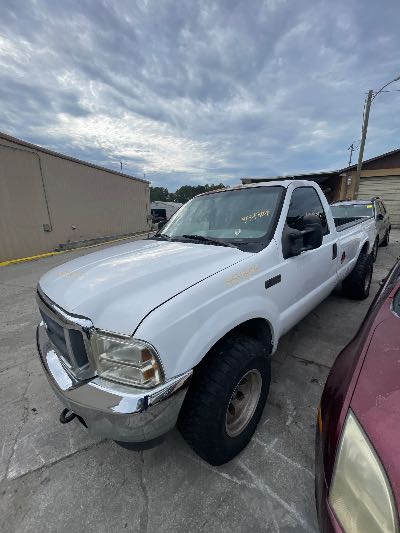 2003 Ford F-250 SD Location - Large Trucks & Vans - Row 34 - Stock # H54304