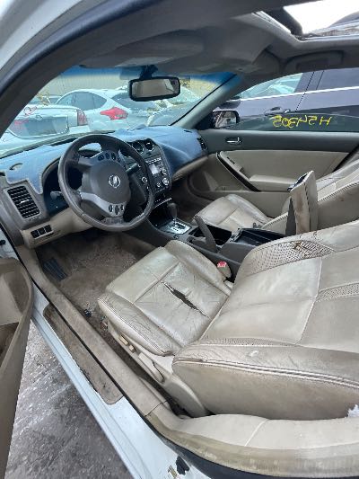 2010 Nissan Altima Location - Imports - Row 11 - Stock # H54305
