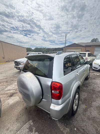 2004 Toyota RAV4 Location - Imports - Row 10 - Stock # H54308