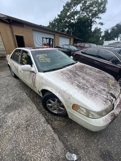 1999 Cadillac Seville Location - GM - Row 32 - Stock # H54328