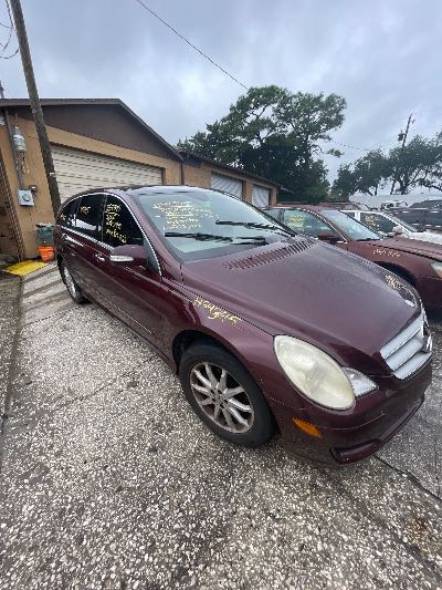 2006 Mercedes-Benz R-Class Location - Imports - Row 15 - Stock # H54345