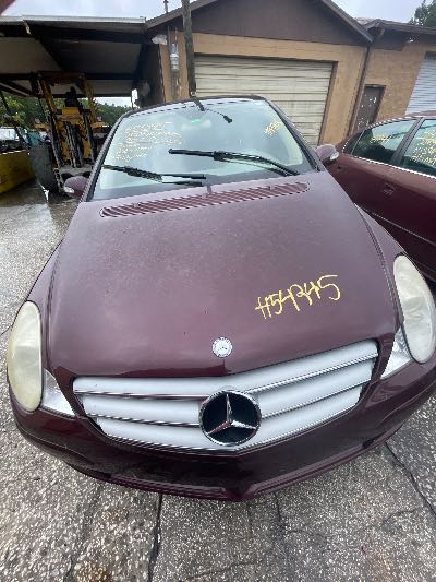 2006 Mercedes-Benz R-Class Location - Imports - Row 15 - Stock # H54345