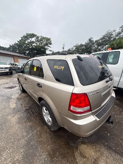 2006 Kia Sorento Location - Imports - Row 13 - Stock # H54279
