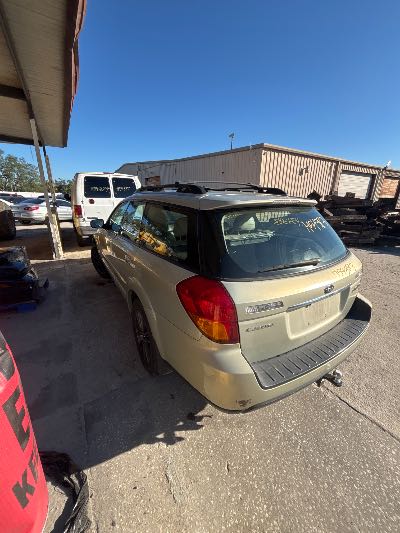 2007 Subaru Outback Location - Imports - Row 14 - Stock # H54383