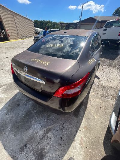 2011 Nissan Maxima Location - Imports - Row 15 - Stock # H54398