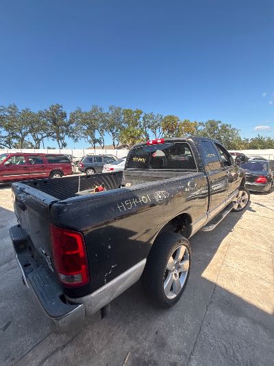 2003 Dodge Ram 1500 Location - Large Trucks & Vans - Row 49 - Stock # H54401