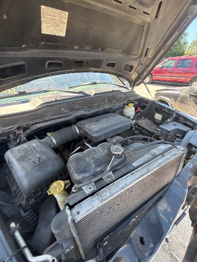 2003 Dodge Ram 1500 Location - Large Trucks & Vans - Row 49 - Stock # H54401