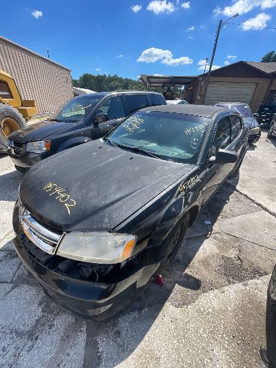 2014 Dodge Avenger Location - Chrysler - Row 42 - Stock # H54402