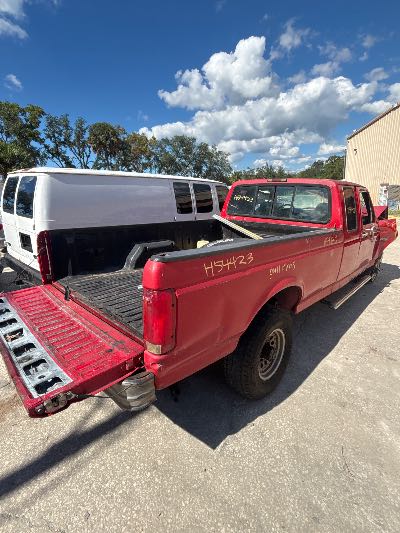 1997 Ford F-250 Location - Large Trucks & Vans - Row 15 - Stock # H54423