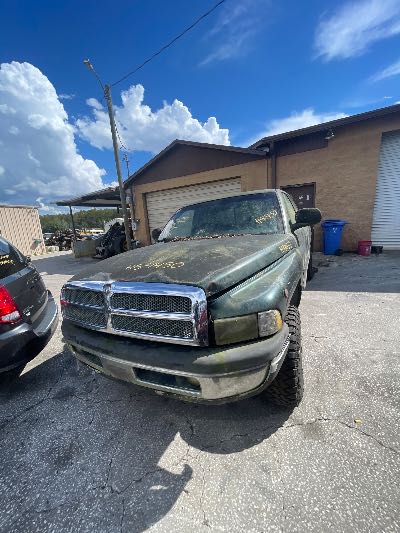2001 Dodge Ram 1500 Location - Large Trucks & Vans - Row 16 - Stock # H54450