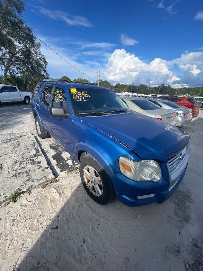 2010 Ford Explorer Location - Ford - Row 27 - Stock # H54434