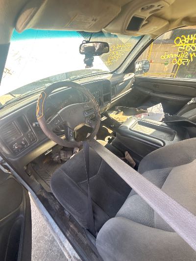 2005 Chevrolet Silverado Location - Large Trucks & Vans - Row 16 - Stock # H54460