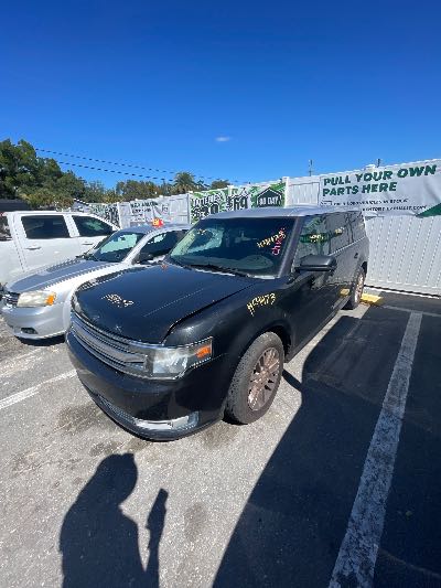 2014 Ford Flex Location - Ford - Row 25 - Stock # H54473