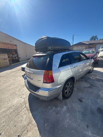 2004 Chrysler Pacifica Location - Chrysler - Row 43 - Stock # H54493
