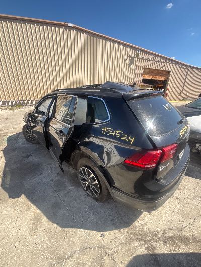 2019 Volkswagen Tiguan Location - Imports - Row 20 - Stock # H54524