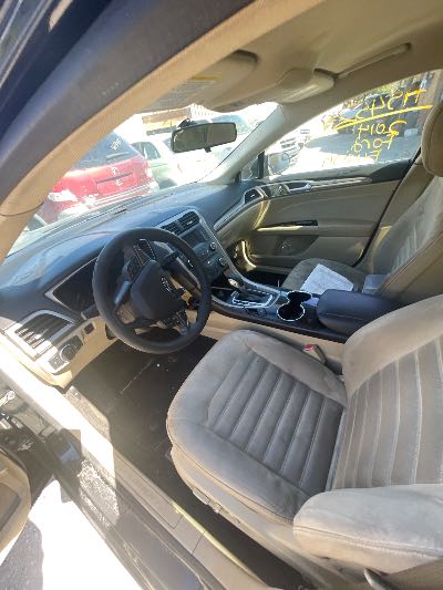 2014 Ford Fusion Location - Ford - Row 27 - Stock # H54529