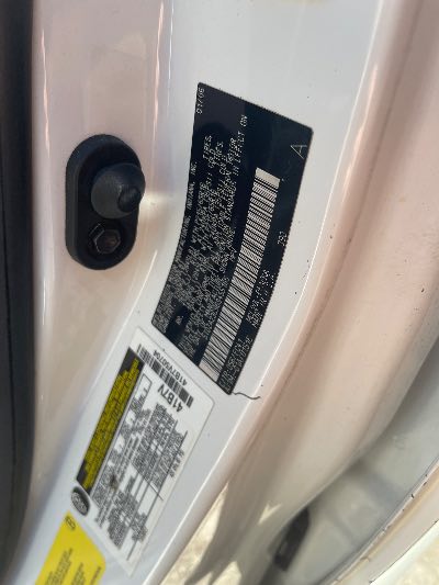 2006 Toyota Sienna Location - Imports - Row 21 - Stock # H54533