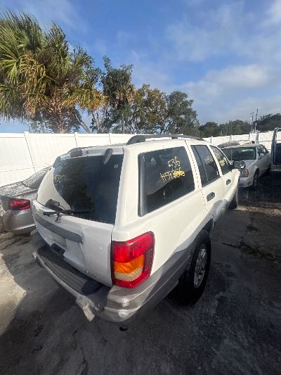 2004 Jeep Grand Cherokee Location - Chrysler - Row 44 - Stock # H54536