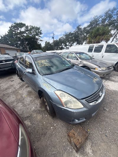 2010 Nissan Altima Location - Imports - Row 22 - Stock # H54563
