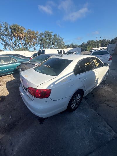 2014 Volkswagen Jetta Location - Imports - Row 22 - Stock # H54512