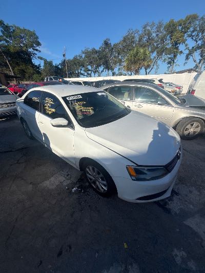 2014 Volkswagen Jetta Location - Imports - Row 22 - Stock # H54512