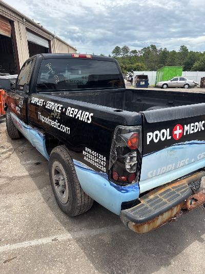 2006 Chevrolet Silverado 1500 Location - Large Trucks & Vans - Row 20 - Stock # H48586