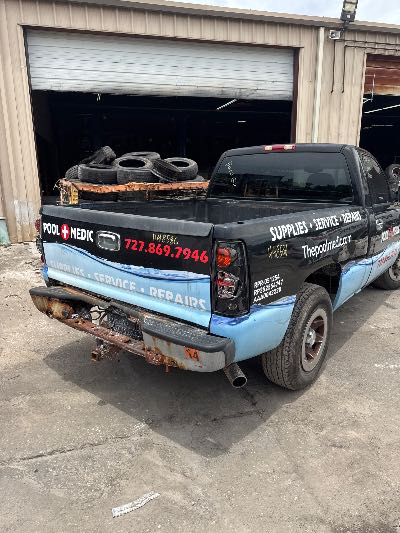 2006 Chevrolet Silverado 1500 Location - Large Trucks & Vans - Row 20 - Stock # H48586