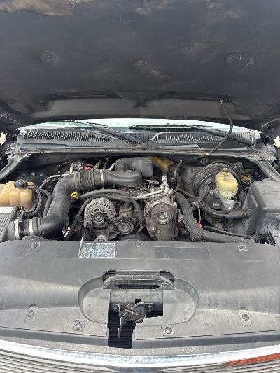 2006 Chevrolet Silverado 1500 Location - Large Trucks & Vans - Row 20 - Stock # H48586