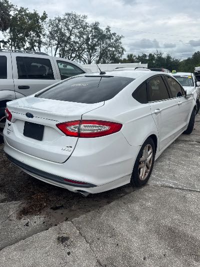 2013 Ford Fusion Location - Ford - Row 32 - Stock # H49246