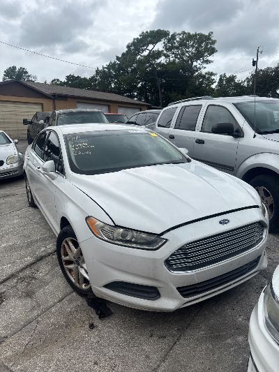 2013 Ford Fusion Location - Ford - Row 32 - Stock # H49246