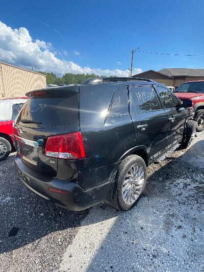2013 Kia Sorento Location - Imports - Row 3 - Stock # H49279