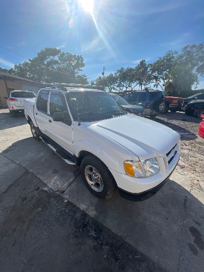 2005 Ford Explorer Sport Trac Location - Ford - Row 34 - Stock # H49354