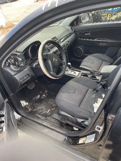 2009 Mazda Mazda3 Hatchback Location - Imports - Row 2 - Stock # H49295