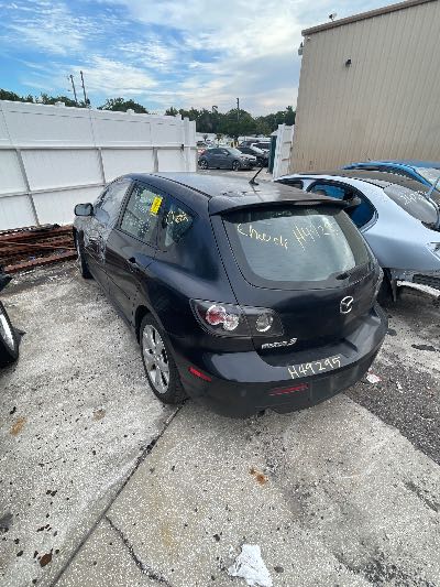 2009 Mazda Mazda3 Hatchback Location - Imports - Row 2 - Stock # H49295