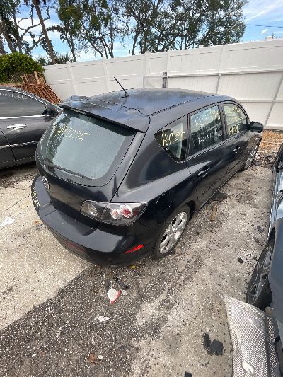 2009 Mazda Mazda3 Hatchback Location - Imports - Row 2 - Stock # H49295
