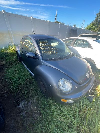 2004 Volkswagen New Beetle Location - Imports - Row 23 - Stock # H49267