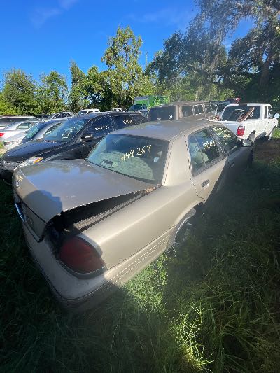 1999 Ford Crown Victoria Location - Ford - Row 26 - Stock # H49269