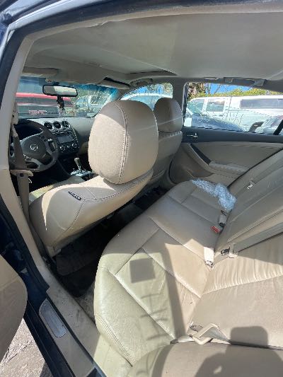 2011 Nissan Altima Location - Imports - Row 4 - Stock # H49366