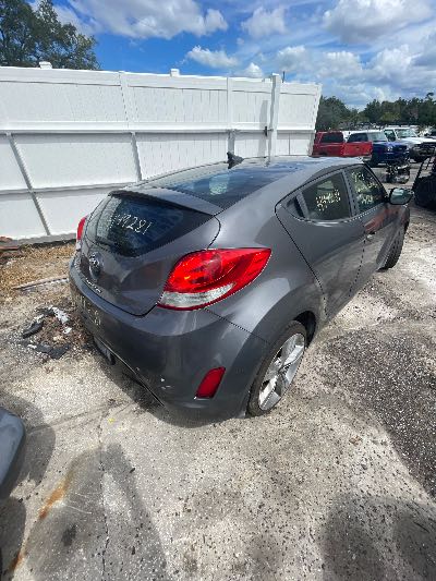2013 Hyundai Veloster Location - Imports - Row 999 - Stock # H49281
