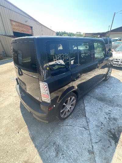 2004 Scion xB Location - Imports - Row 10 - Stock # H49370