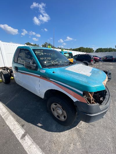 2013 Ford F-150 Location - Large Trucks & Vans - Row 28 - Stock # H49380