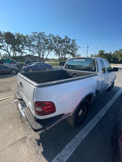 1997 Ford F-150 Location - Large Trucks & Vans - Row 31 - Stock # H49378