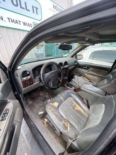 2003 GMC Envoy Location - GM - Row 41 - Stock # H49396