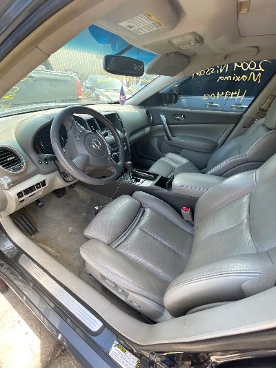 2009 Nissan Maxima Location - Imports - Row 4 - Stock # H49402